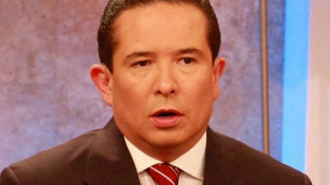 Golpe a Gustavo Adolfo Infante: Querido conductor lo traiciona y estrena programa ¿en Televisa?