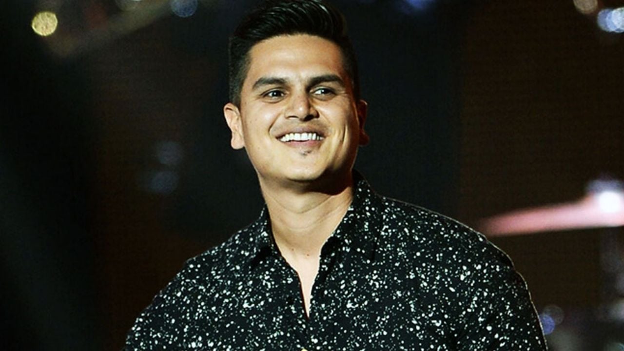 Regulo Caro confirma segunda temporada de su reality show ‘Una Familia Regular’