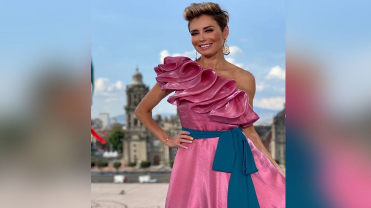 Carmen Muñoz provoca más de un suspiro al lucirse de coqueta con colorido vestido