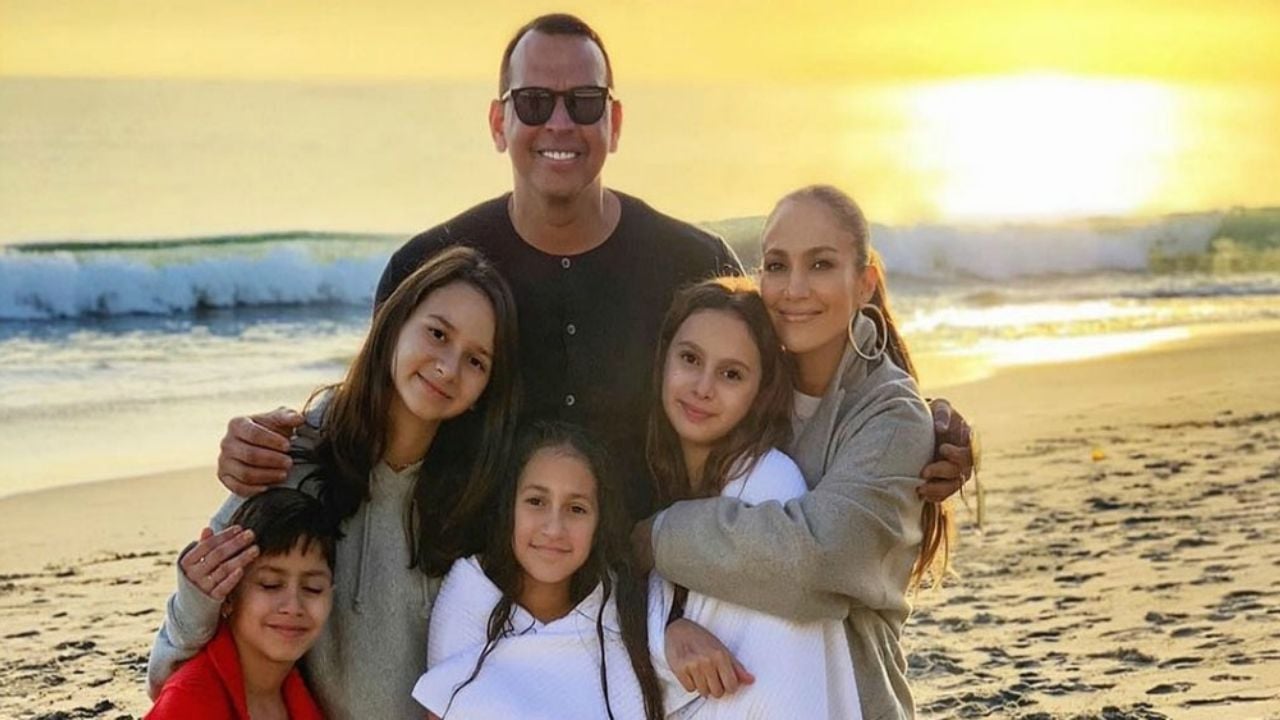 A-Rod presume a sus 3 mujeres a lado de su prometida Jennifer Lopez: “Parecen hermanas”
