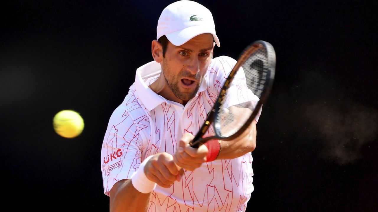 Djokovic se porta mejor al debutar con triunfo en el Abierto de Italia