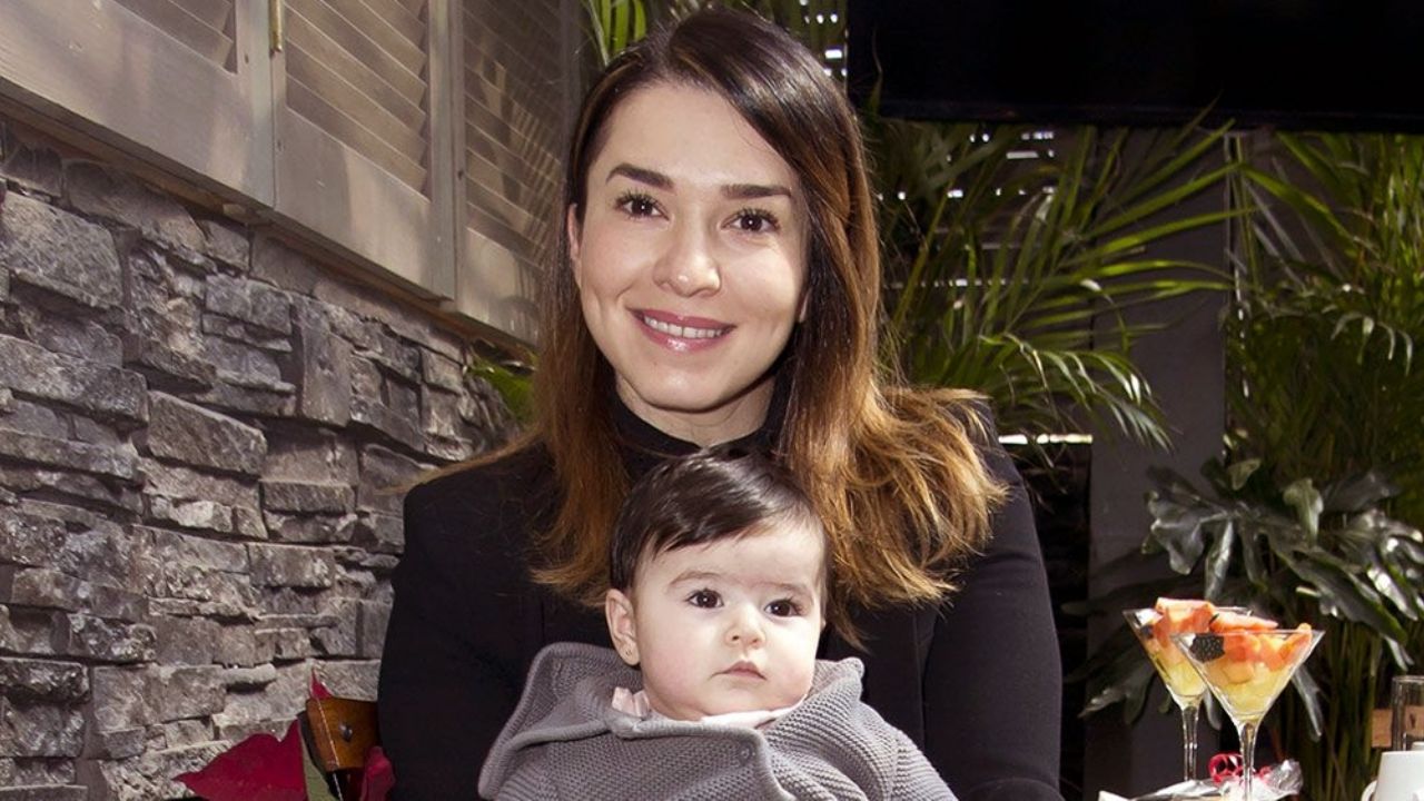 Laura G celebra un año en ‘Venga la Alegría’ con tierna foto de su hija Lisa