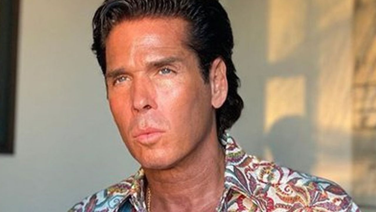 “Me tenían lástima”: Roberto Palazuelos cuenta lo que sufrió tras el abandono de su madre