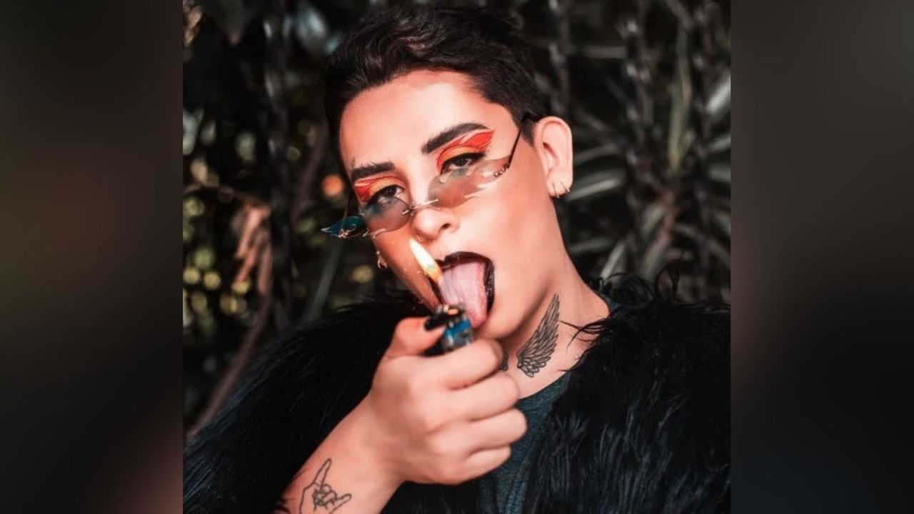 Tras duras críticas, Kunno rompe en llanto y anuncia su salida de redes sociales