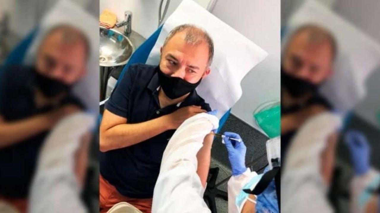 Ernesto Herrera, el primer mexicano en recibir vacuna contra el Covid-19