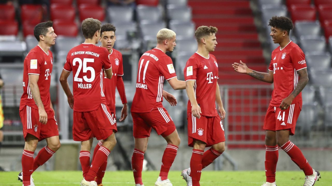¡Vaya comienzo!; Bayern Munich golea al Schalke ‘08’ en su primer partido de la Bundesliga