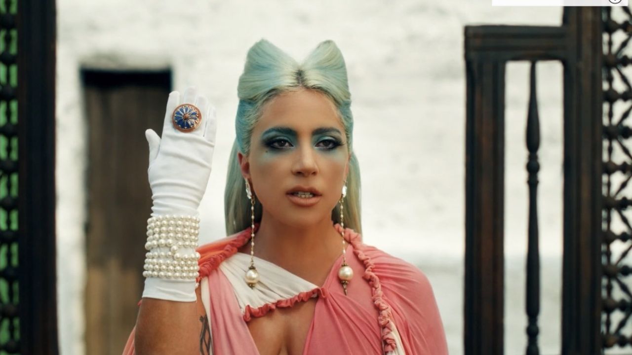 “¡Obra de arte!”: Lady Gaga estrena el video musical de ‘911’ y fans enloquecen con teorías
