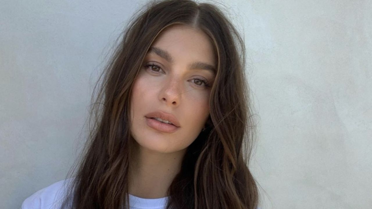 La novia de Leonardo DiCaprio, Camila Morrone impone moda por las calles de Hollywood