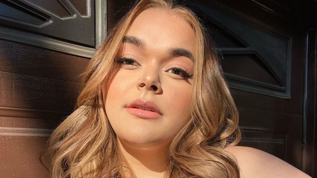 Jenicka, hija de Jenni Rivera, ignora críticas a su peso y luce piernas en vestido