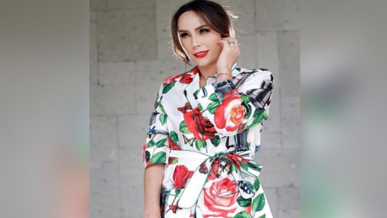 A sus 37 años, Inés Gómez Mont luce así de encantadora y enloquece las redes