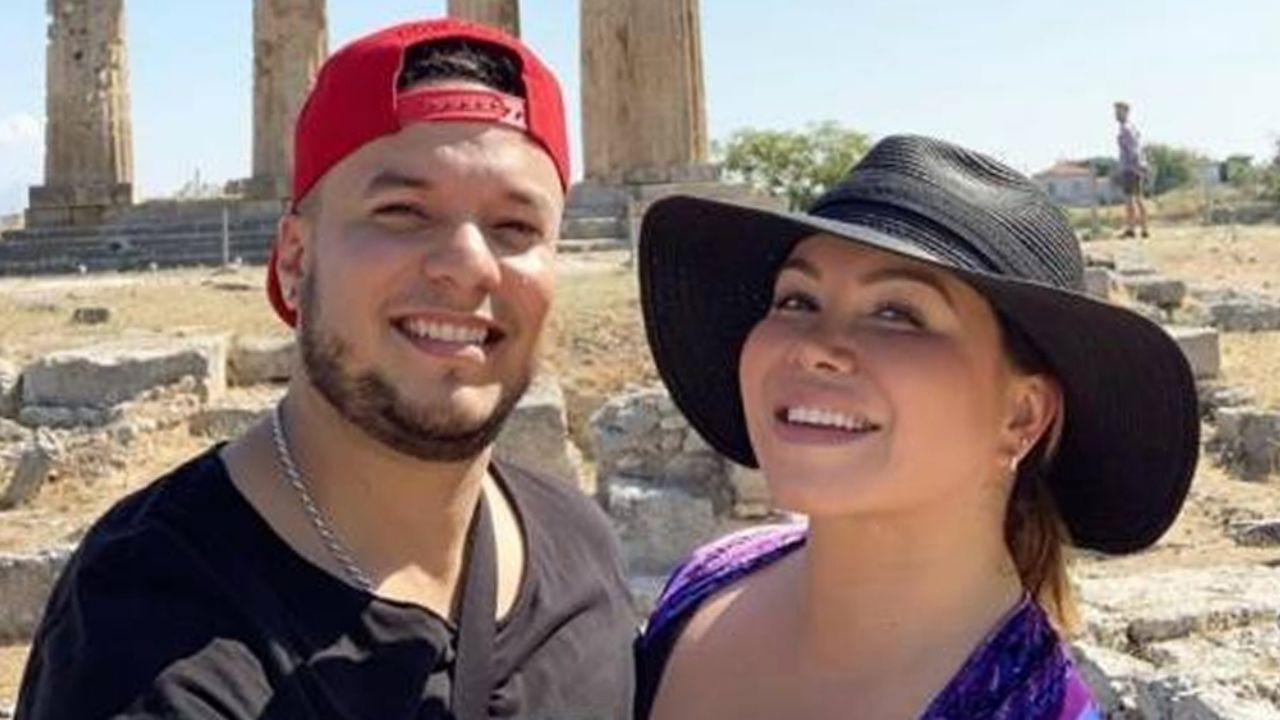 Chiquis Rivera estalla contra internauta que la atacó y defendió a Lorenzo Méndez