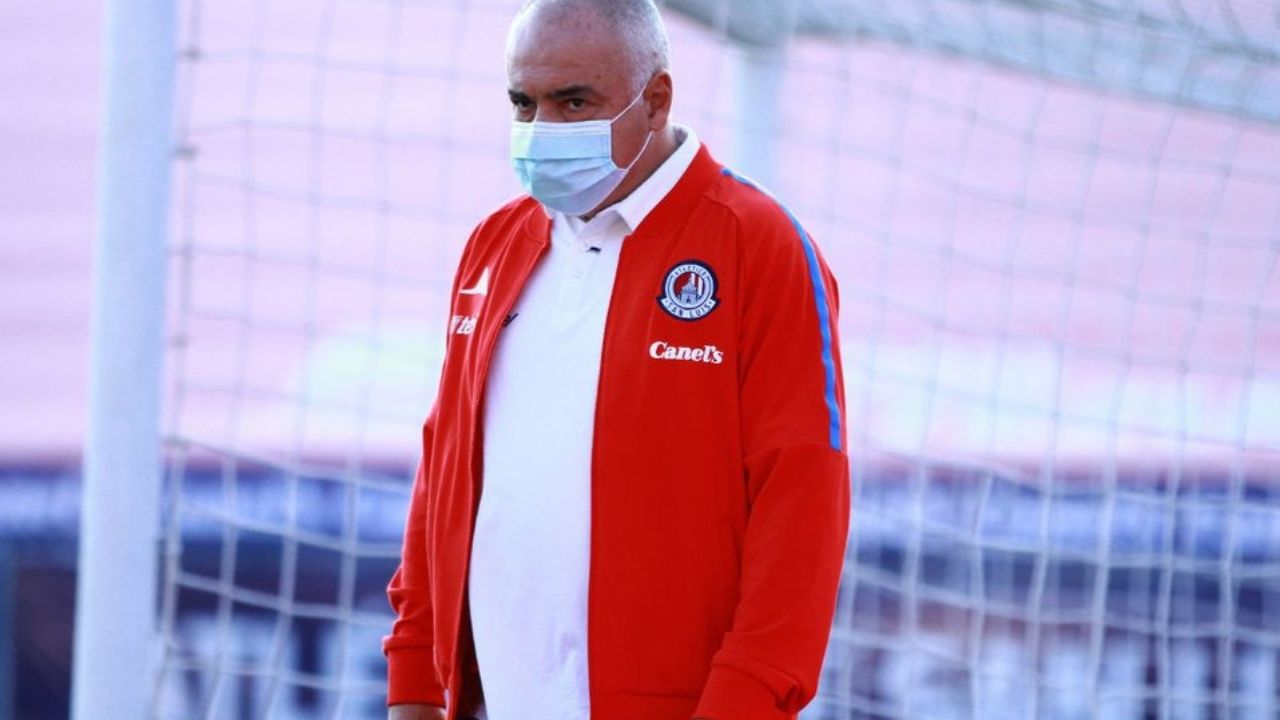 Atlético de San Luis ratifica a Guillermo Vázquez como director técnico