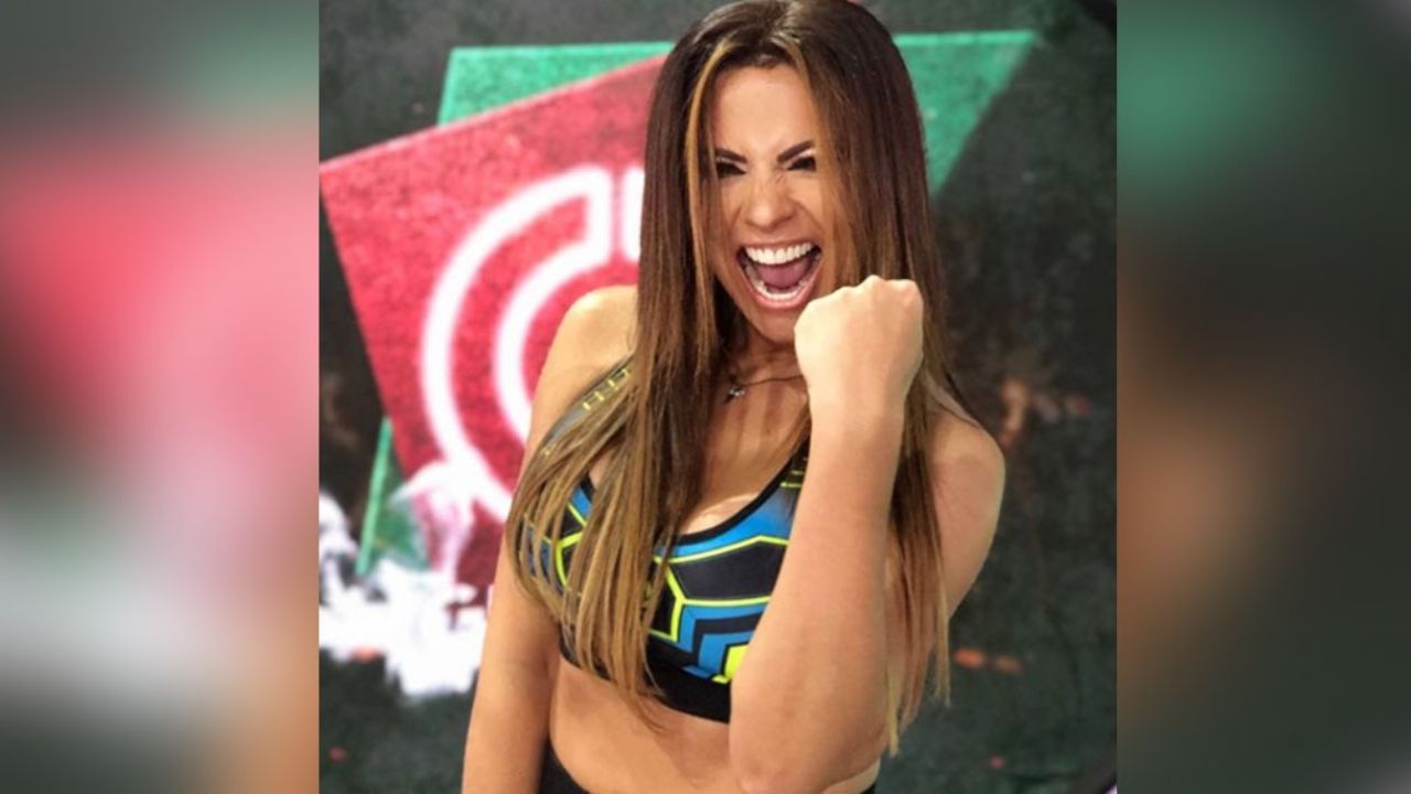 Cecilia Galliano paraliza Instagram al realizar tremendo baile en ‘outfit’ negro