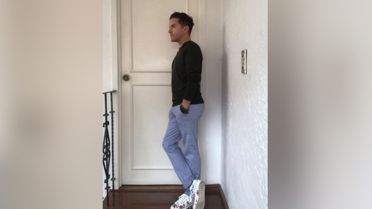 ¿Qué se hizo en la cara? Exconductor de ‘Hoy’ sorprende al aparecer irreconocible de esta manera