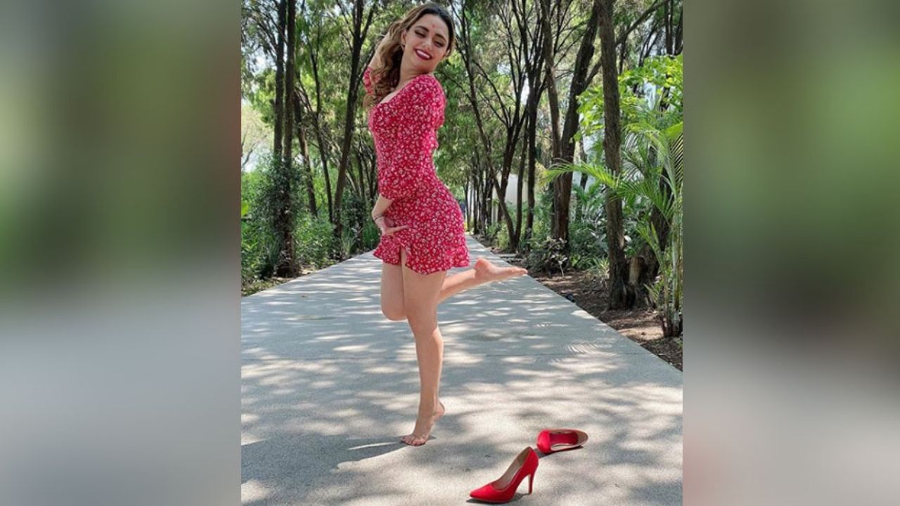 ‘Chica del Clima’ alegra corazones desde ‘Cada Mañana’ con fascinante atuendo