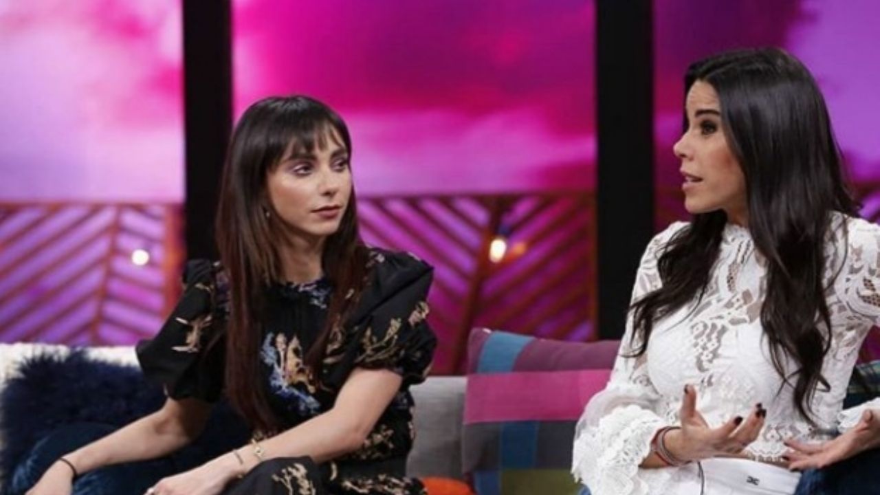 Conductoras de Televisa cautivan y enamoran durante programa y redes estallan: “Hermosas”