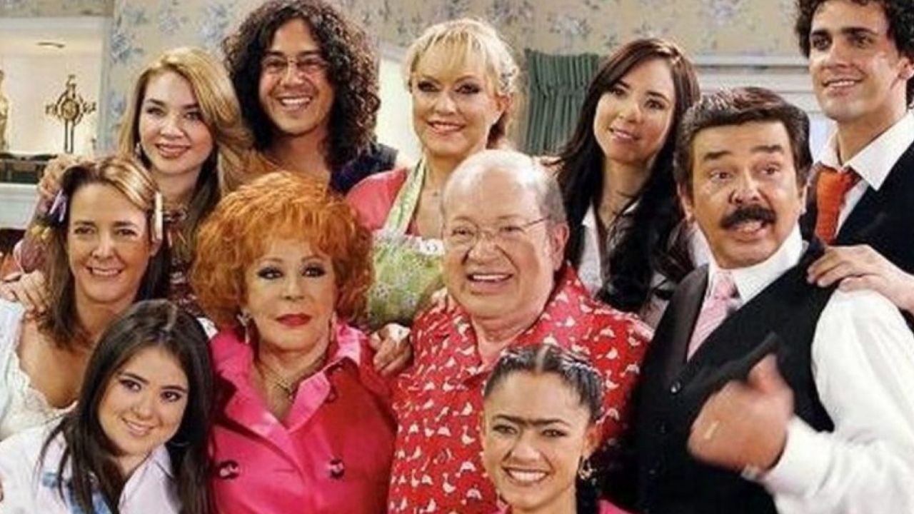 Jessica Segura es acusada de trabajar ebria y responde con emotiva confesión sobre su alcoholismo