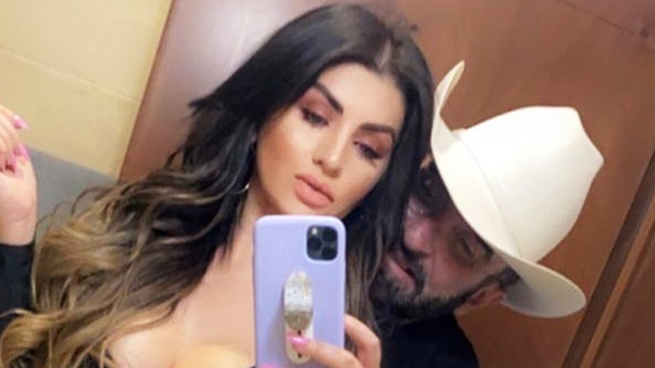 Novia de Vicente Fernández Jr. impacta con tentadora foto en playas de Cancún