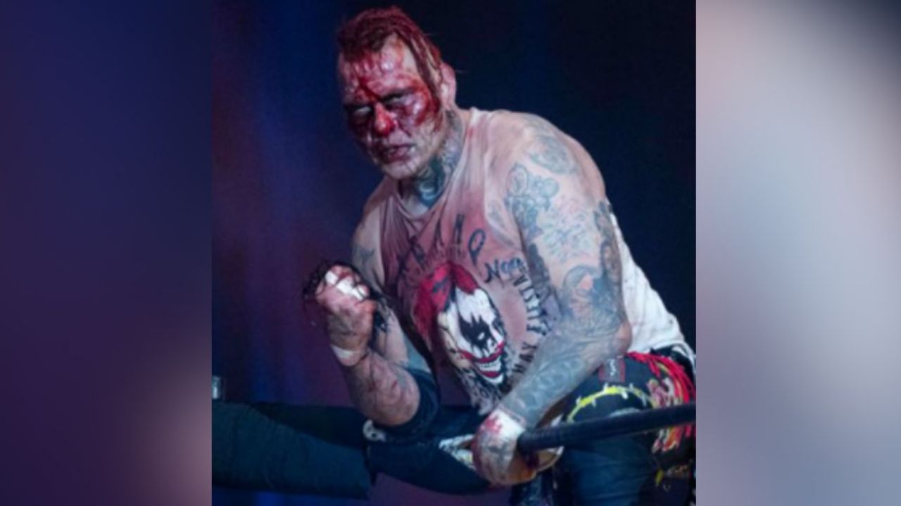 “Con mucho ketorolaco”, así celebró Pagano su victoria en Triplemanía