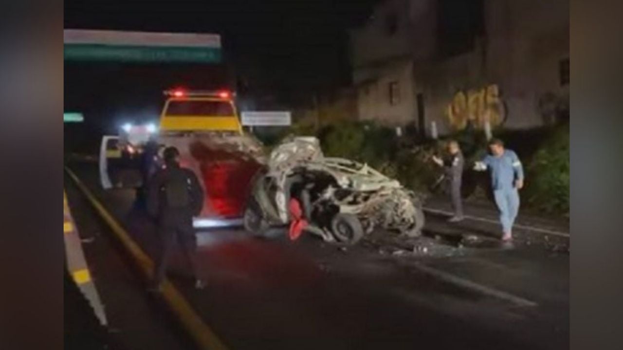 Conductor muere de forma trágica al volcarse en la autopista México-Acapulco
