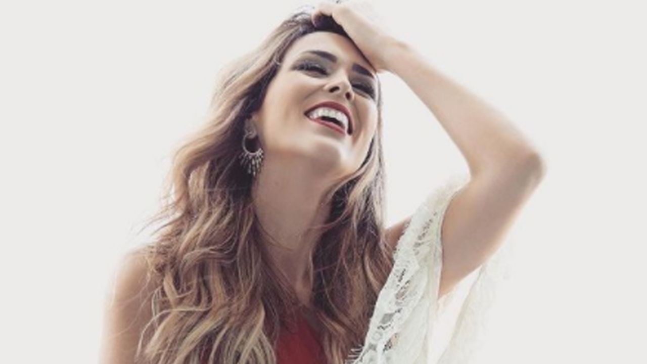 Jacky Bracamontes paraliza Instagram con impactante foto: “Qué perfección”