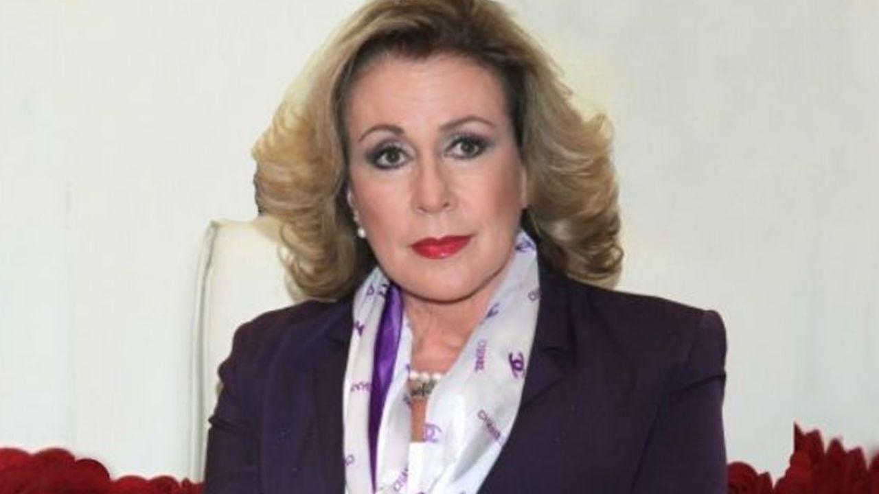 ¡De impacto! Laura Zapata da alarmante noticia en Twitter: “Me tienen secuestrada”