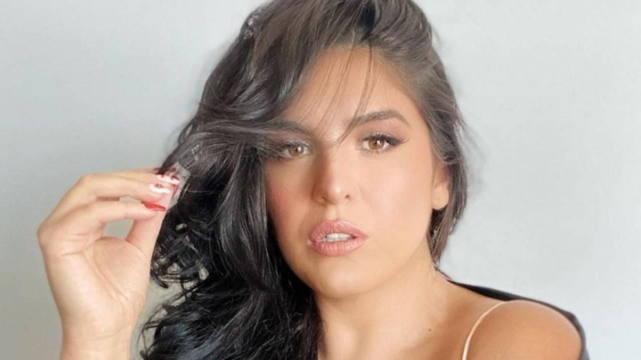 Instagram: Curvy Zelma toma el sol al aire libre y así de despampanante luce