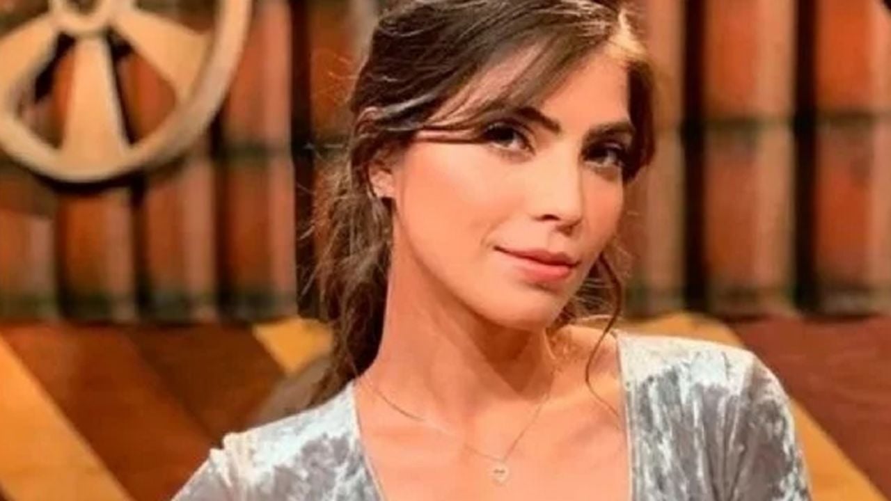 Esmeralda Ugalde conquista a las redes sociales al mostrarse con poco maquillaje