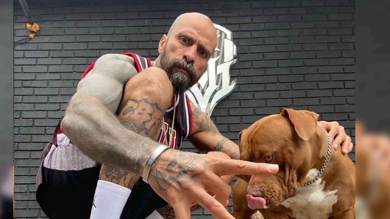 Babo de Cártel de Santa revela cómo robaron su auto y su perro: “Le duró 4 horas el gusto”