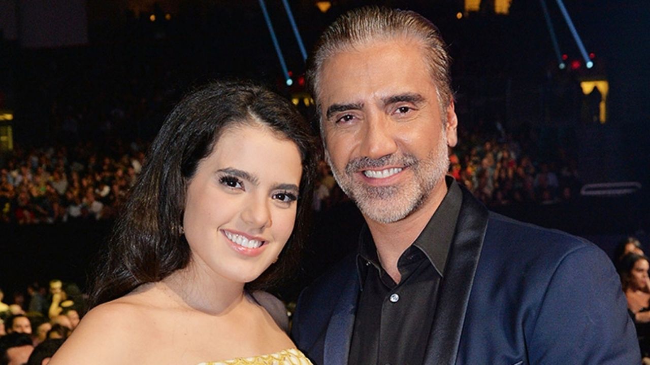 Camila Fernández revela si haría dueto con Ángela Aguilar