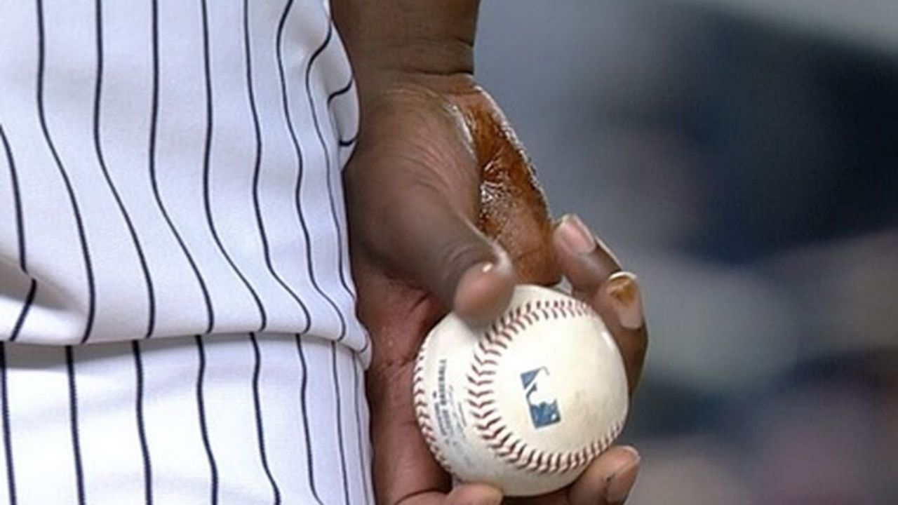 MLB busca descubrir y castigar a los lanzadores que hagan trampa durante los juegos