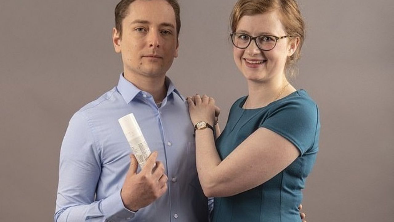 Pareja prueba método anticonceptivo para hombres durante un año; esto descubrieron