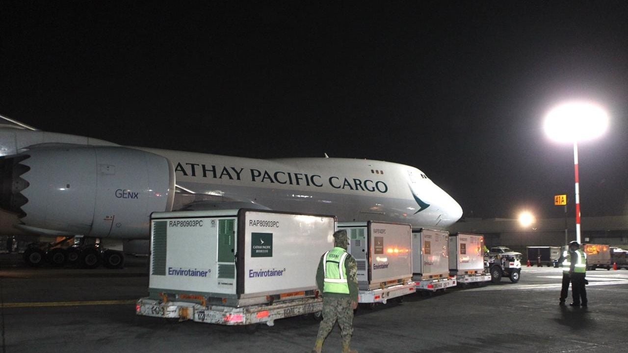 Covid-19: Nuevo lote de un millones de vacunas de Sinovac llegan a México