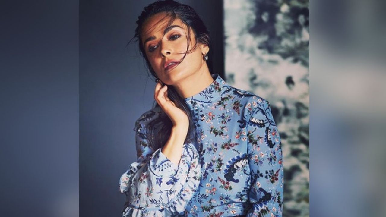 ¡Al natural! Salma Hayek se exhibe en Instagram despeinada y sin una gota de maquillaje