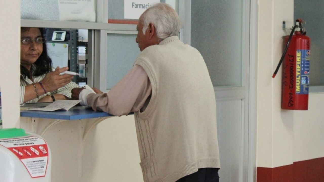 Derechohabientes sin medicamentos en hospitales en el Puerto de Guaymas