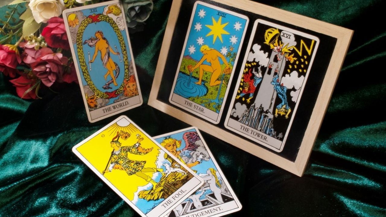 Tarot