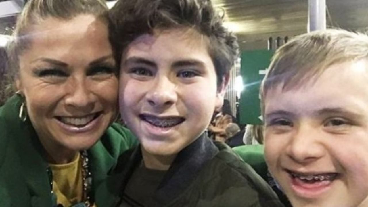 Lety Calderón y sus hijos