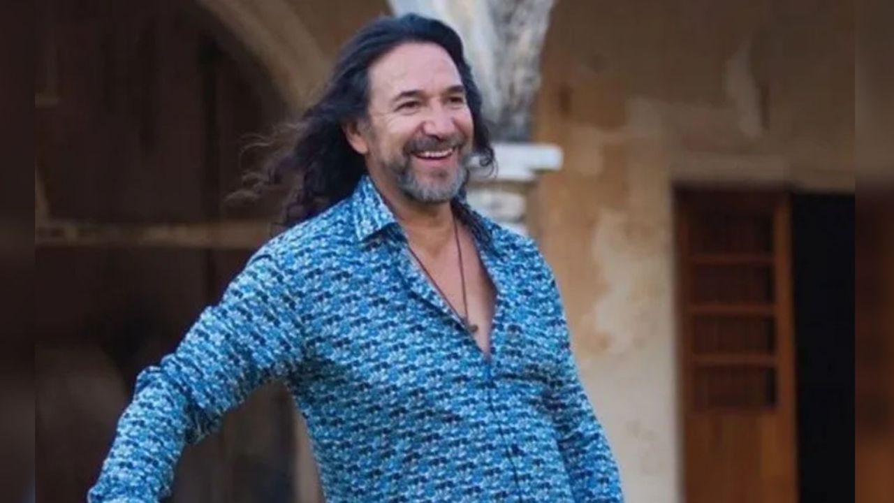 Marco Antonio Solís lanza su línea de salsas