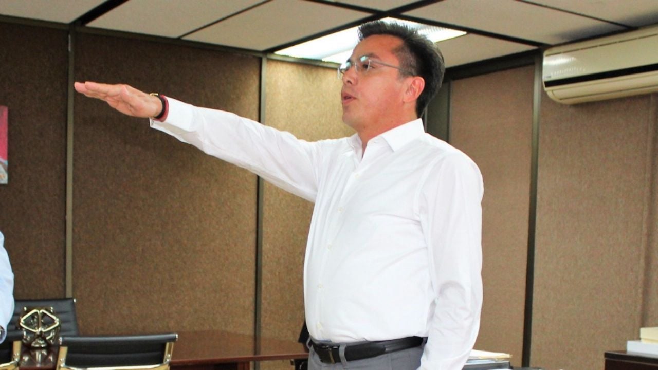 Sicarios allanan la casa del Secretario de Organización del PRI y lo raptan; hallan sangre en el lugar