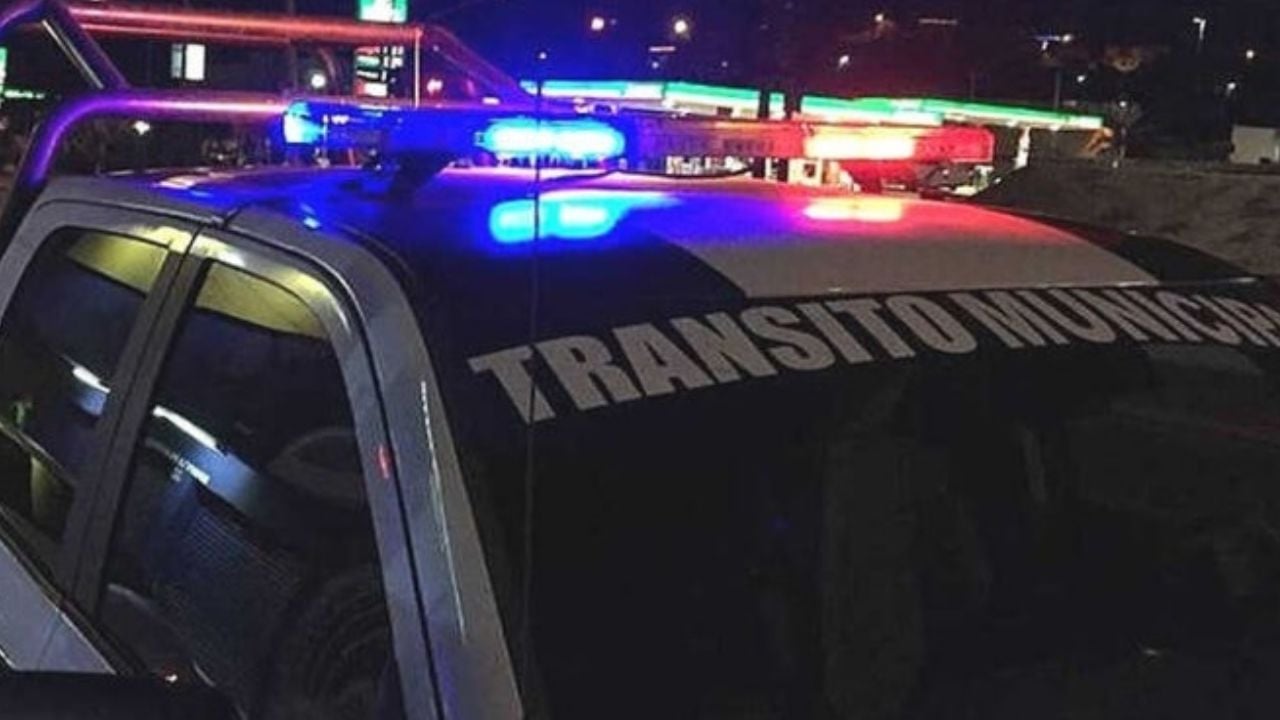 Autoridades llegan a la escena del crimen