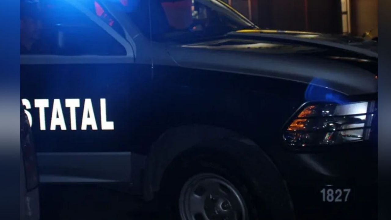 Autoridades llegan al sitio del crimen