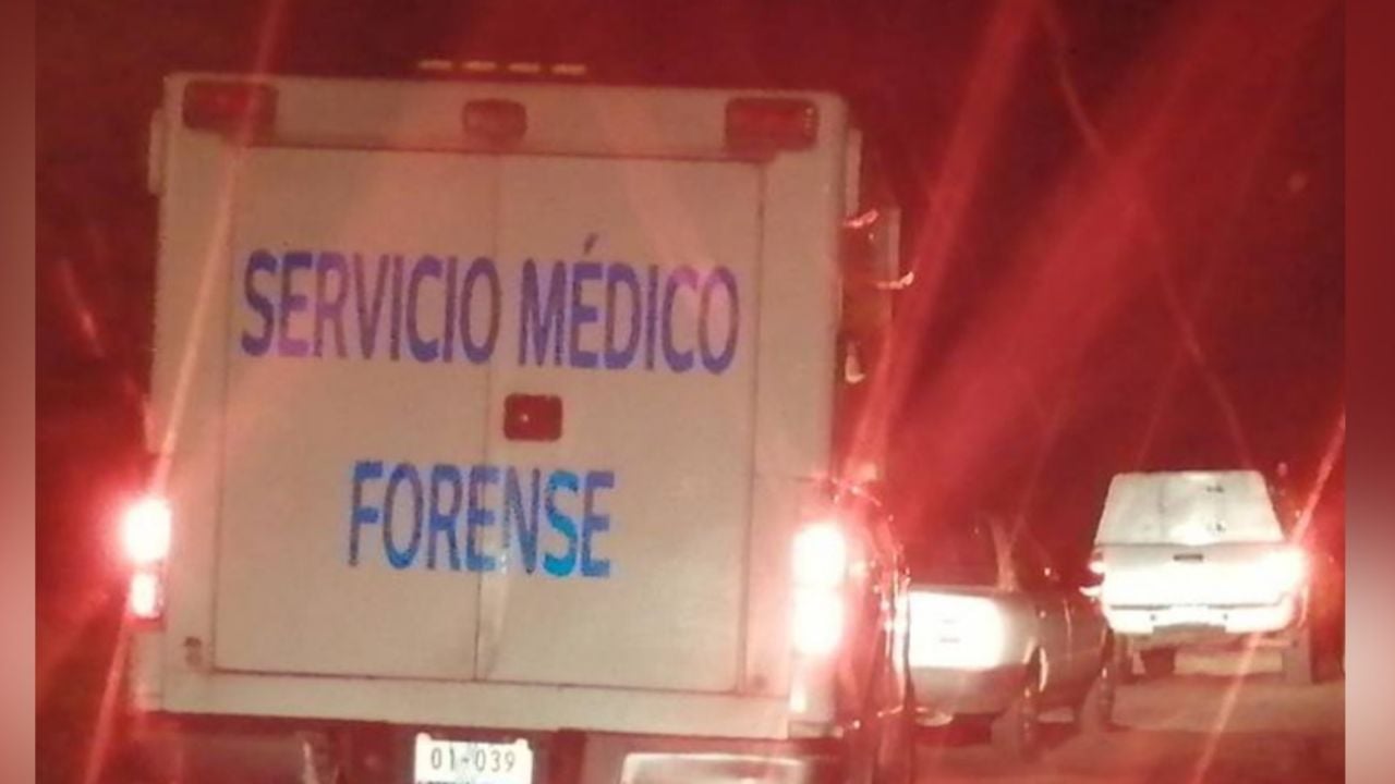 Semefo llega al sitio de los  hechos