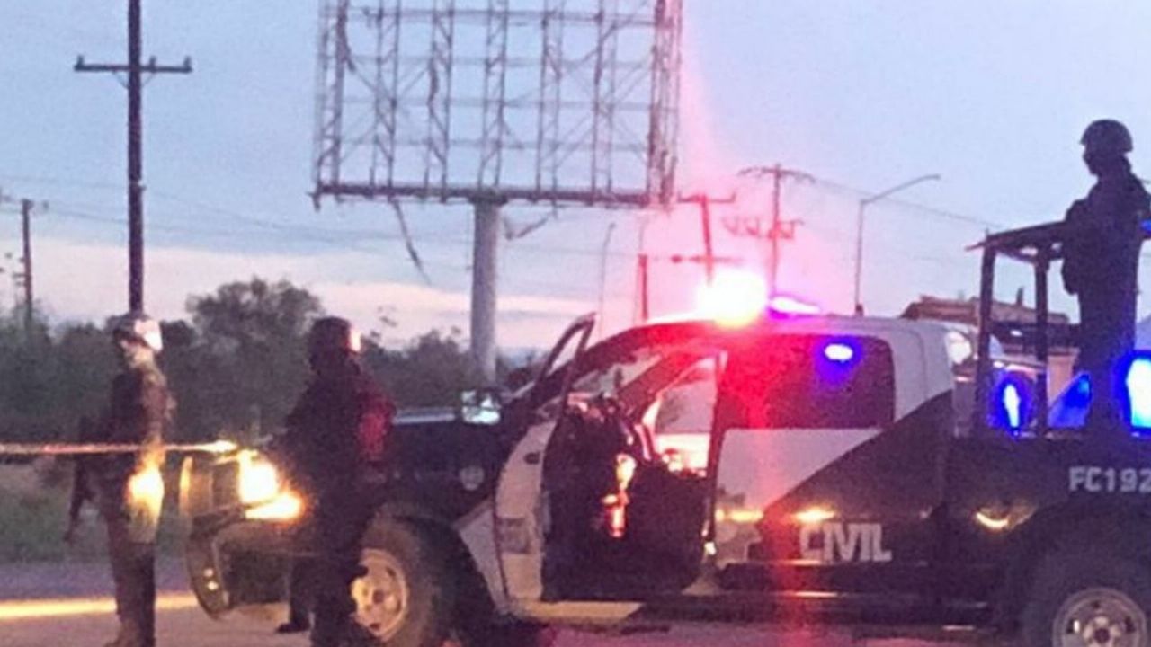 Autoridades acuden a la escena del crimen