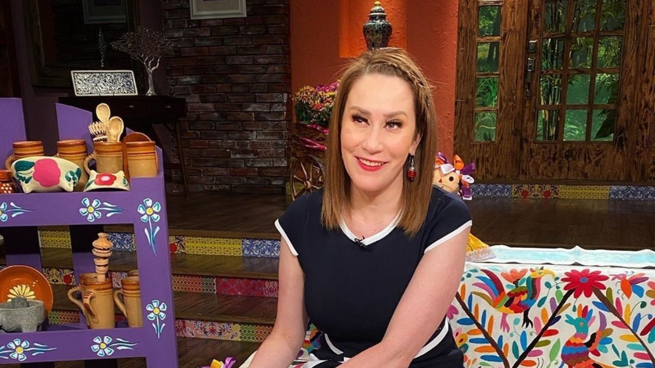 FOTOS: Mónica Castañeda, conductora de ‘Ventaneando’, se deja ver muy ‘cariñosa’ con un hombre