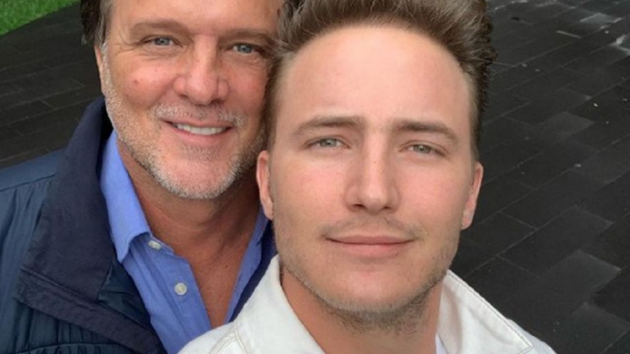 René Strickler y su hijo