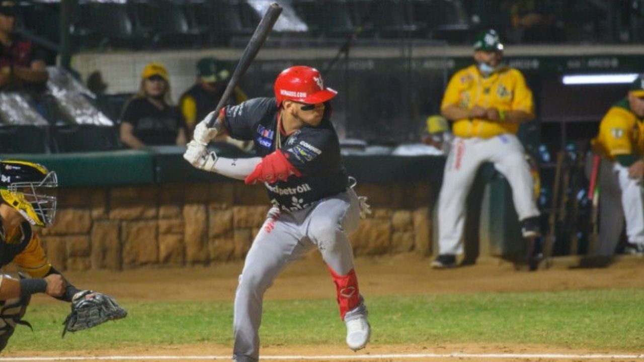 El ‘Tigre’ despierta y rompe la Liga: El ligamayorista Isaac Paredes es premiado por la LMP