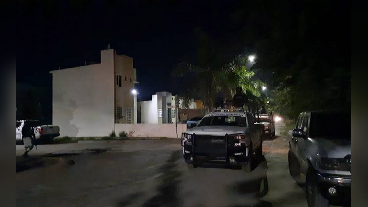 Autoridades llegan al sitio