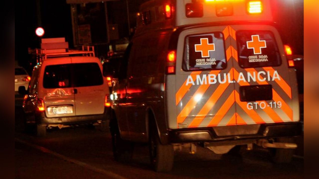 Arribo de paramédicos al sitio