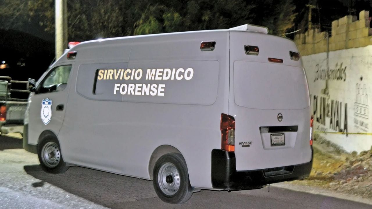 Semefo llega a la escena del crimen