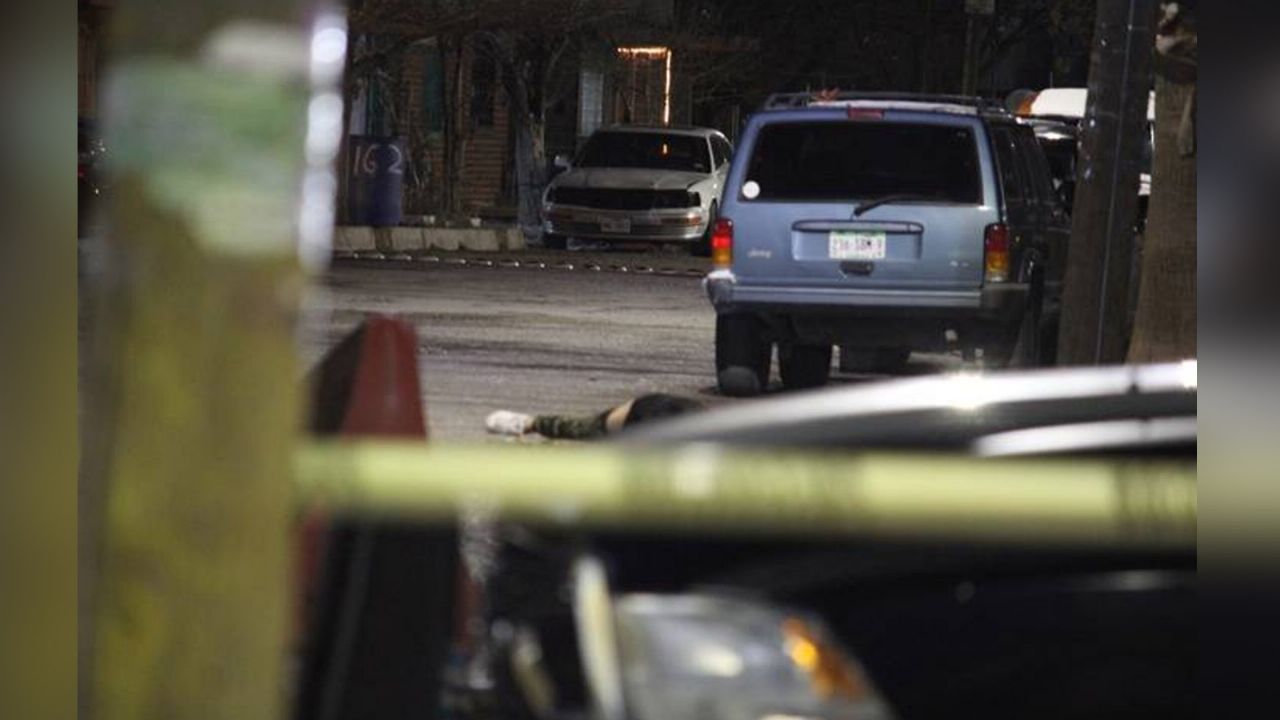 Autoridades trabajan en el lugar de los hechos